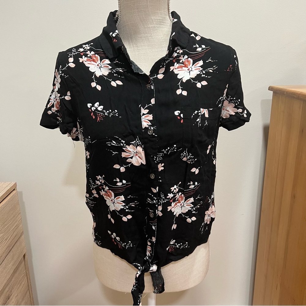 Aeropostale Button Down Shirt